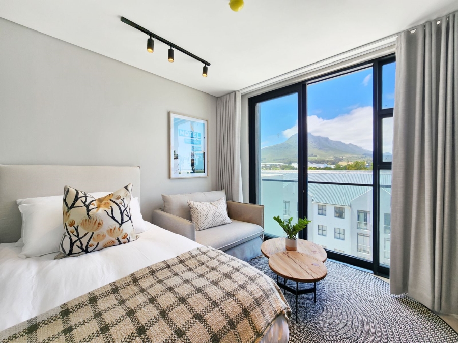 To Let 2 Bedroom Property for Rent in Dennesig Western Cape